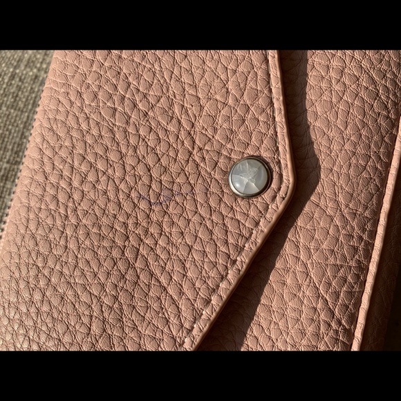 Pink wallet - Picture 5 of 5